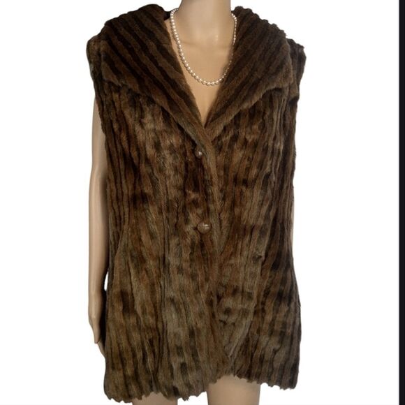 Kial Women's Size Large Faux Fur Button up Sleeveless Brown Stripe Vest, Pockets - Picture 1 of 13